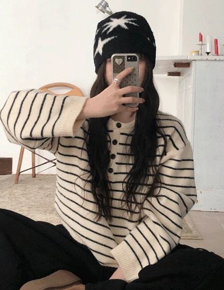 [루즈핏/데일리] 미켈리 하프넥 단가라 울 니트