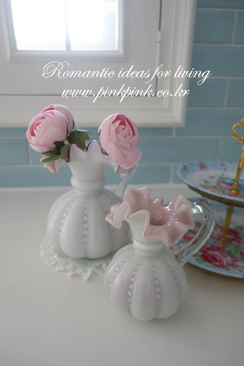 러플 밀크글라스 핸들저그