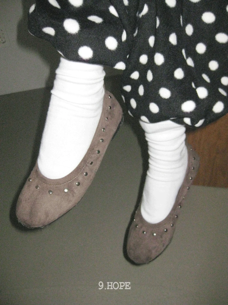 67 ballet stud flat