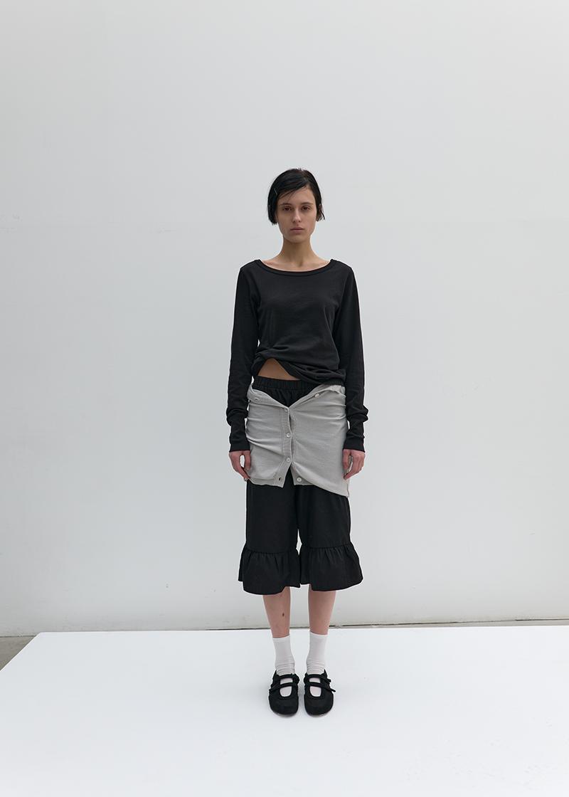 FRILL DETAIL COTTON PANTS IN BLACK