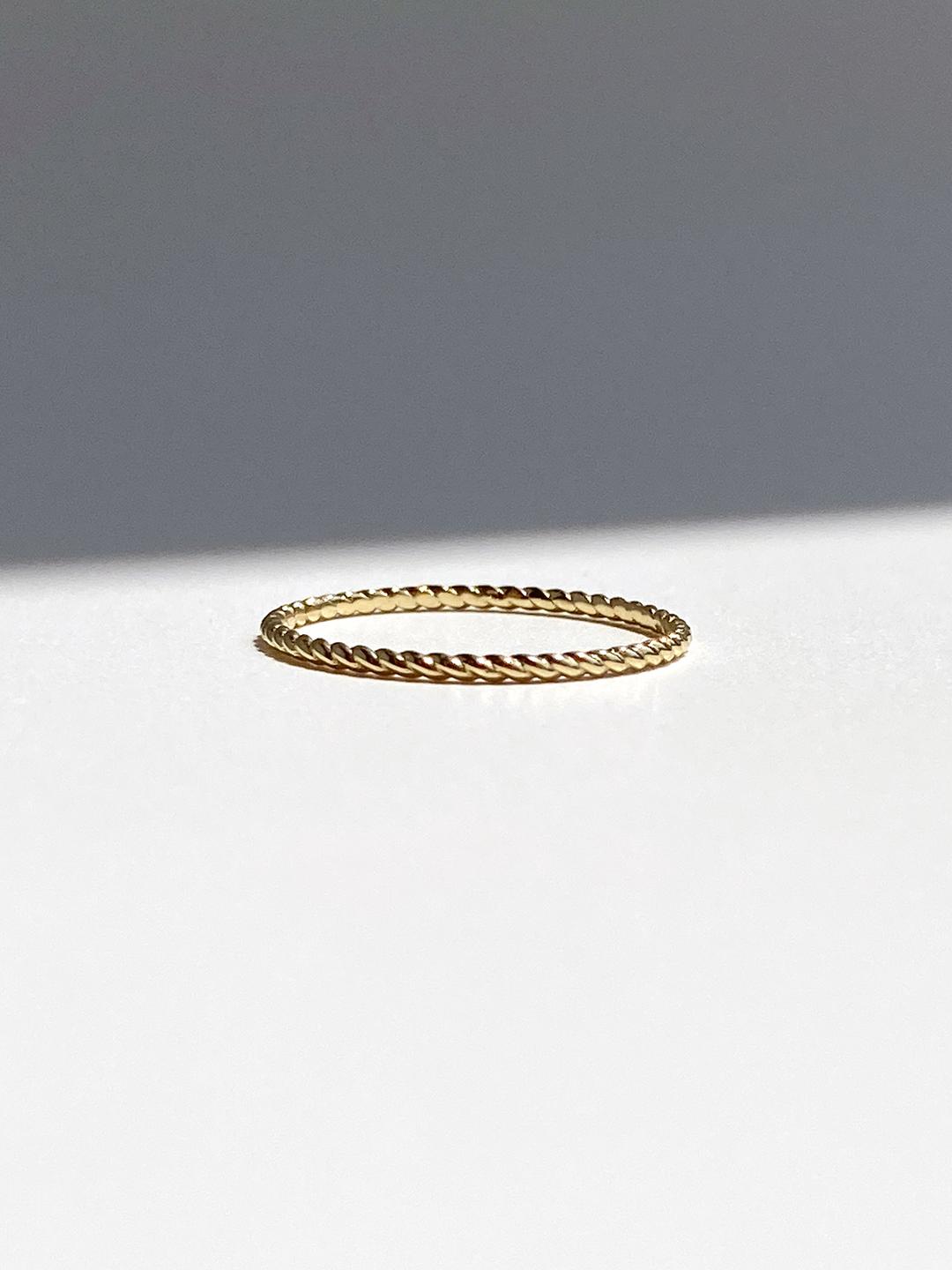 꽈배기반지(0.9mm) 14K 18K