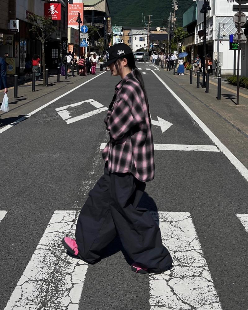 뎁 스프레이 체크 셔츠