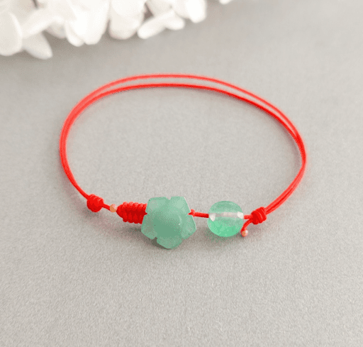 초록꽃 붉은잎' 행운과 성공의 아벤츄린꽃 매듭 실팔찌