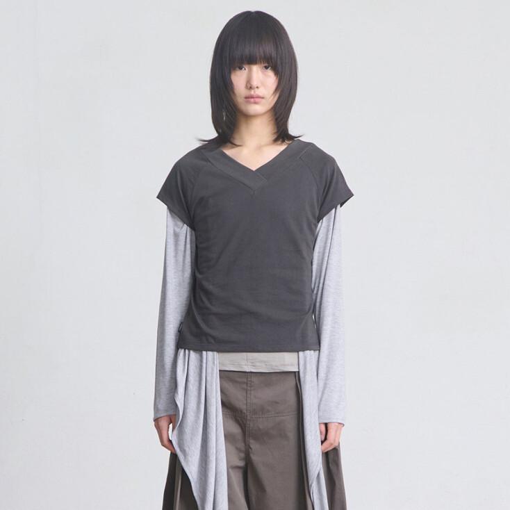 V-Neck Raglan Half Top _ Charcoal