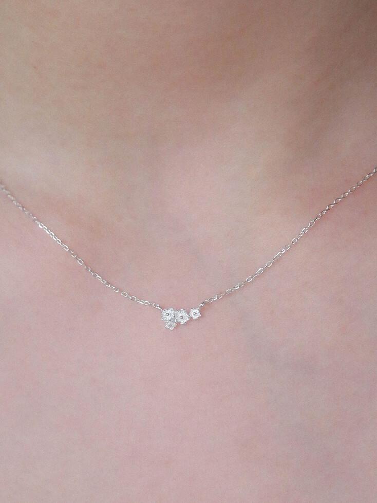 Mini Flower Bouquet Necklace