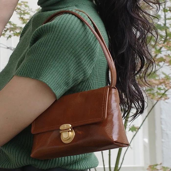Pendu. Wide bag Caramel Brown color 펜두 와이드백 카라멜 브라운
