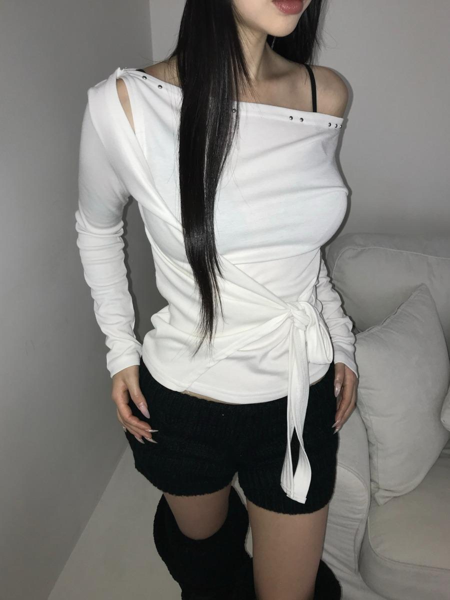 디에어타운 바로배송 stud tie top(3 color)