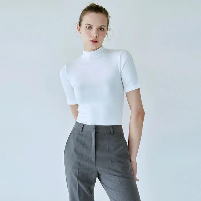 [ESSENTIAL] MOCK NECK HALF TOP_IVORY