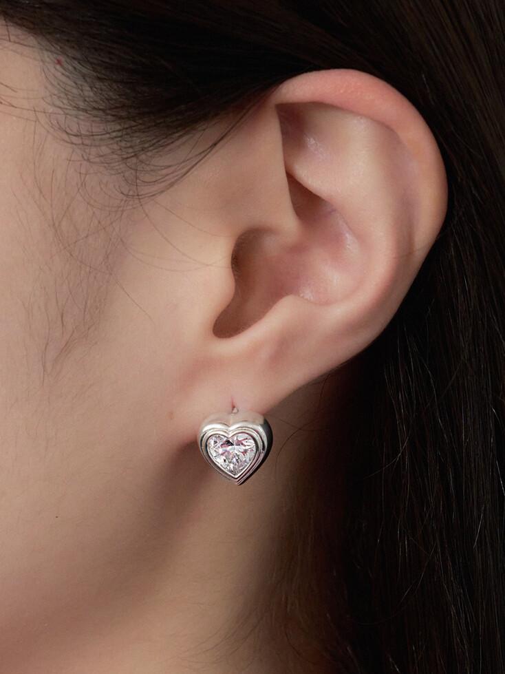 [silver925] heart ping earring - white