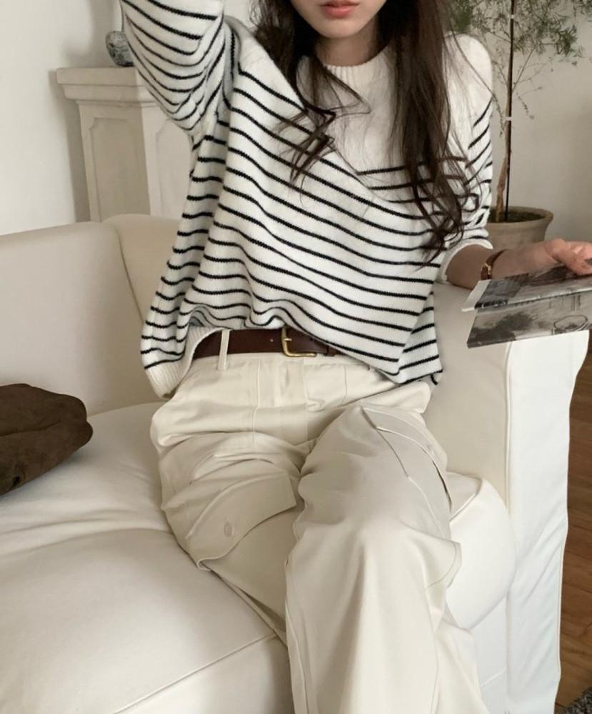 모아니 보떼 스트라이프 니트