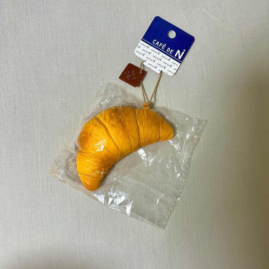 Nic 크로와상 스퀴시