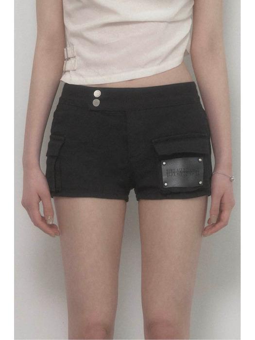 Leather Patch Cargo Short Pants (Black)
