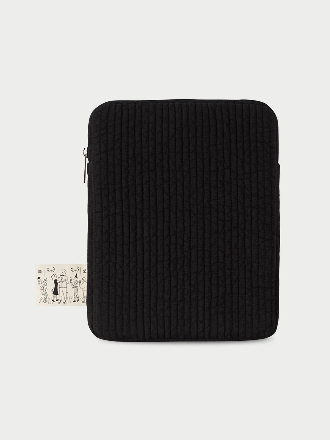 Quilted Ipad Pouch Natural Black