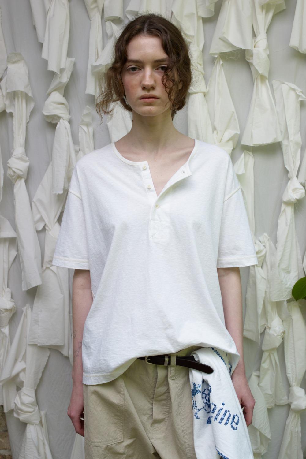Via Henleyneck boxi T-shirt