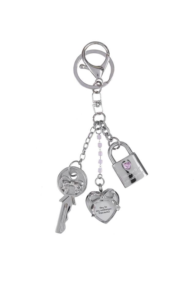 [ODDONEOUTXthesallyslaw] KEY TO MY NOSTALGIC TREASURES KEYRING