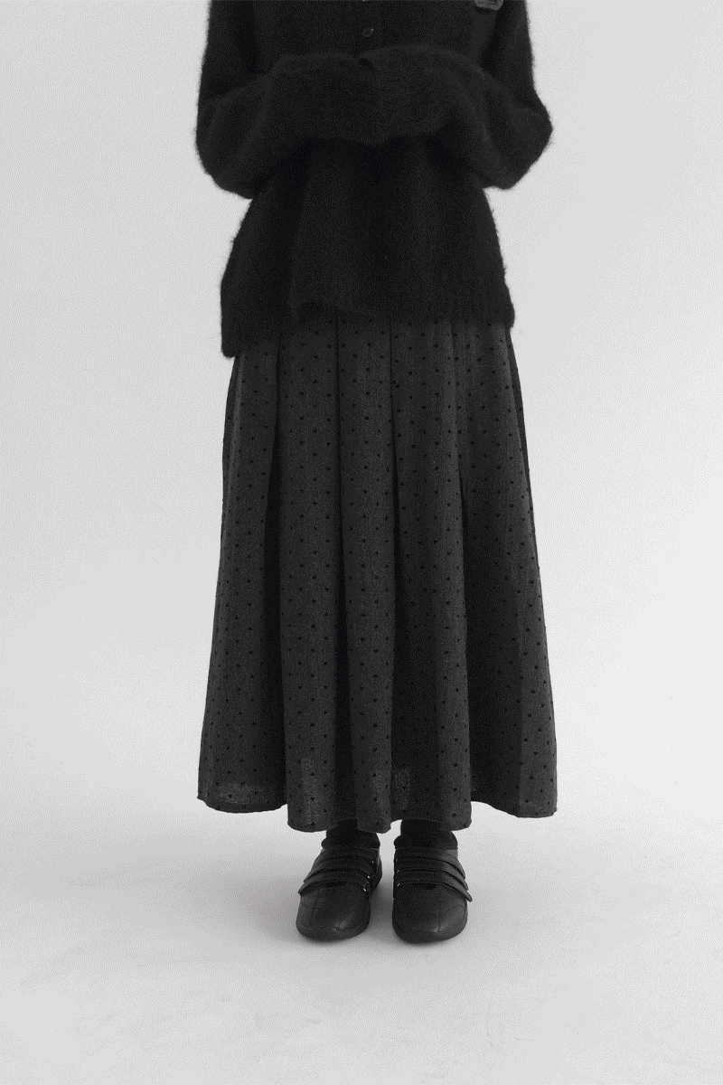 (기모)아르마 도트 플레어 롱스커트