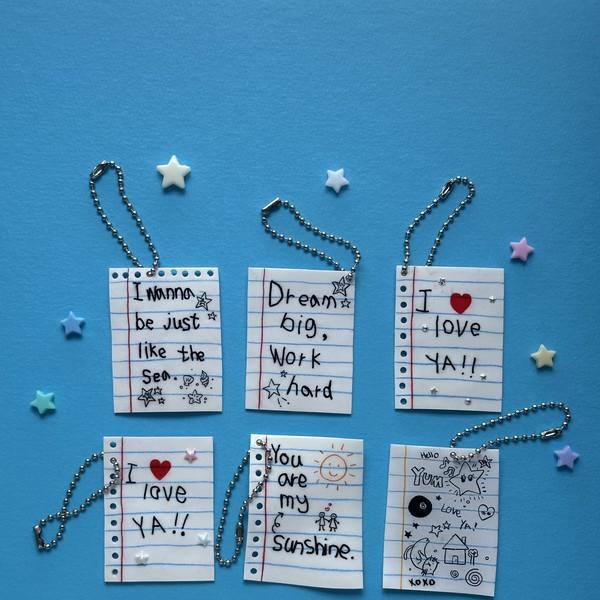 "cute note" keyring