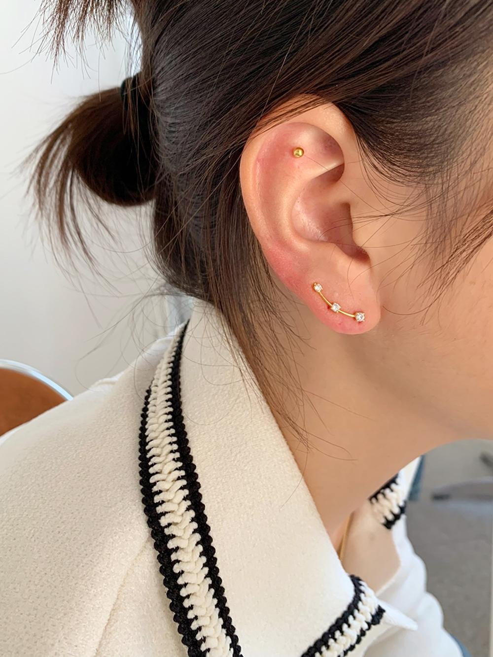 큐빅 라인 이어클라이머