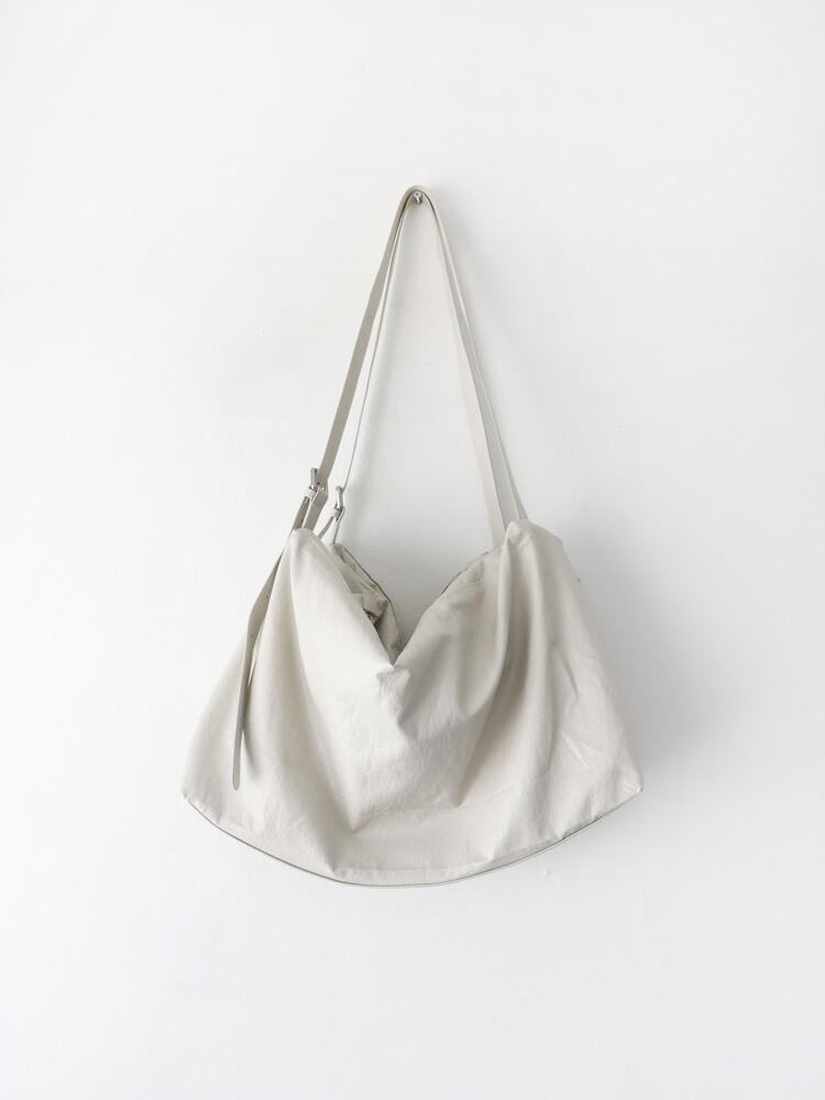 랩쳐 *주문 폭주 XO SHOULDER BAG (2COLOR)