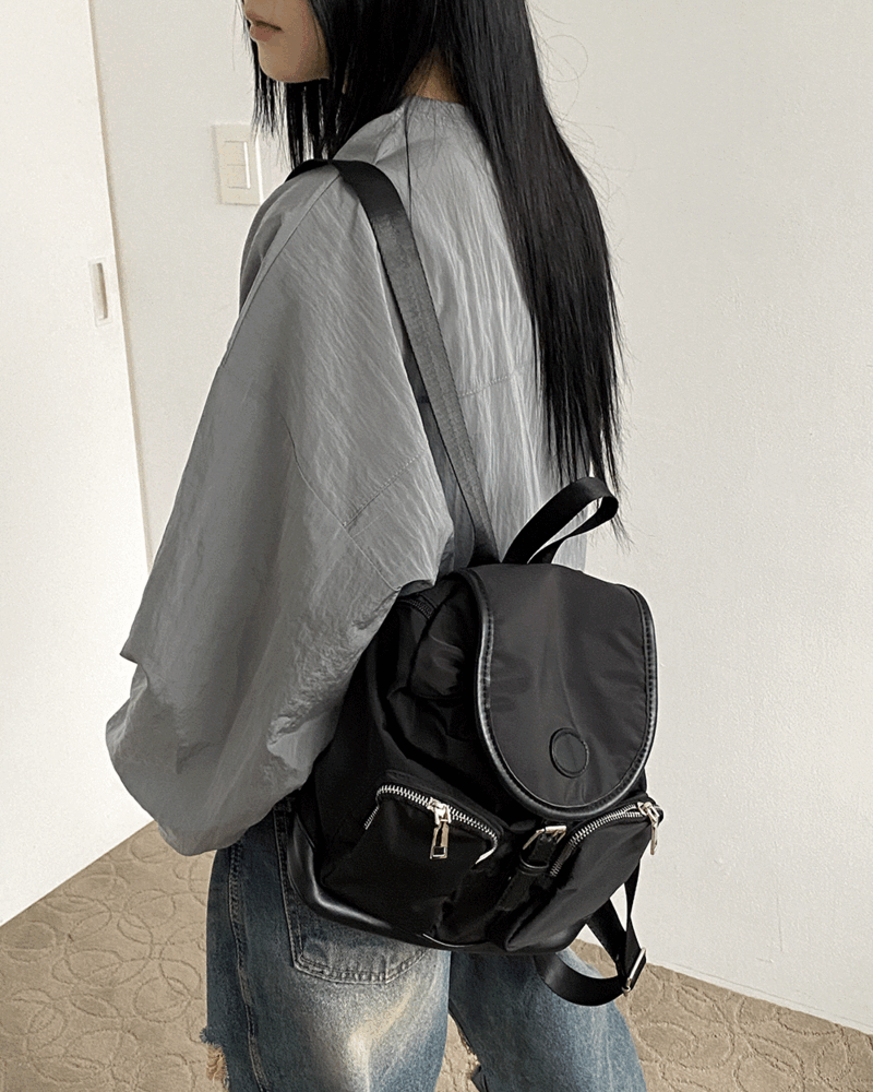 로린 나일론 스트링 포켓 버클 미니 백팩