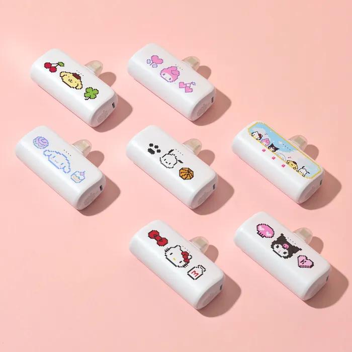 산리오캐릭터즈 PD 20W 고속충전 도킹형 보조배터리 5000mAh C타입