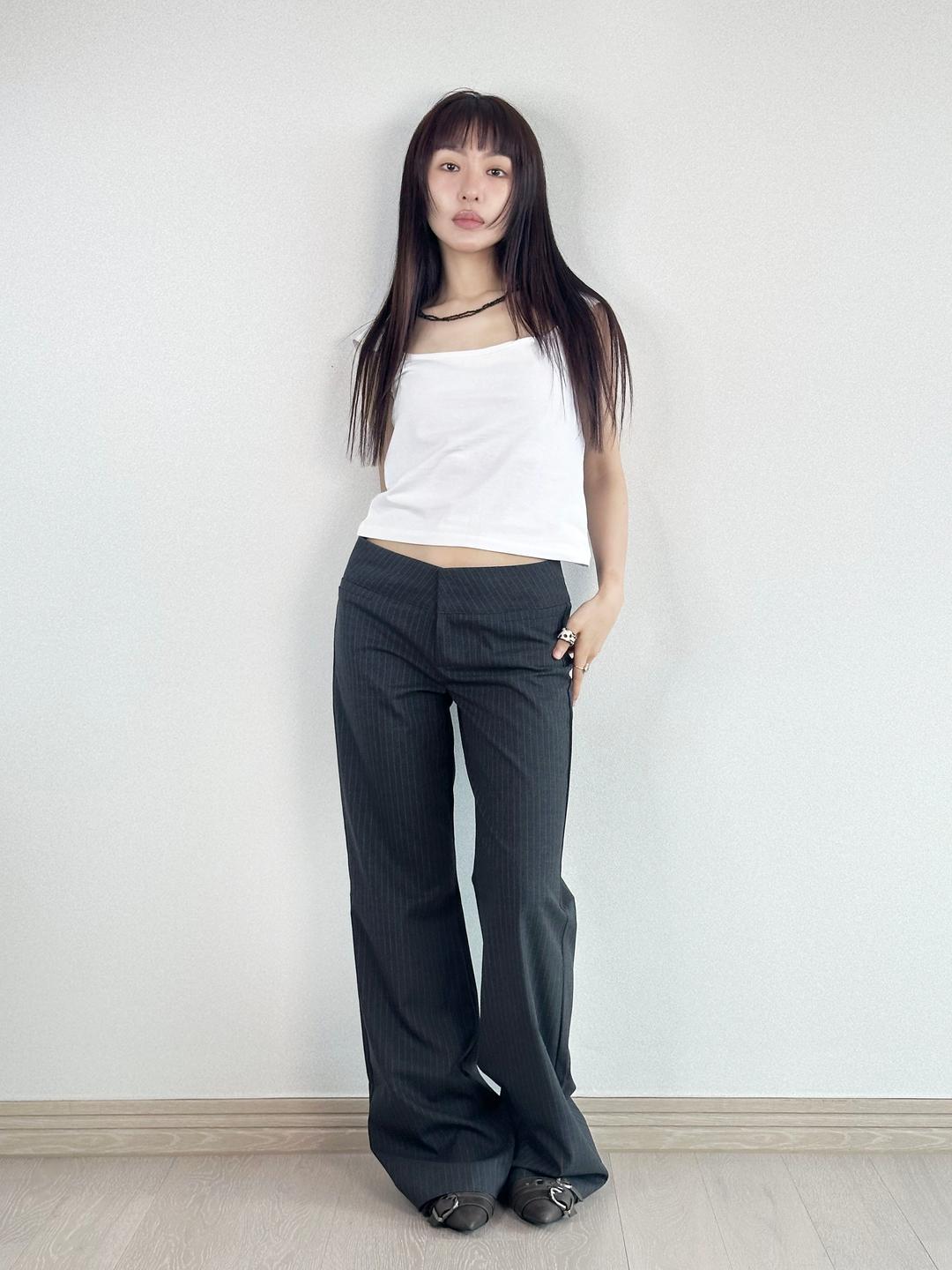 유리틀라스칼 누아 로우 부츠컷 슬랙스