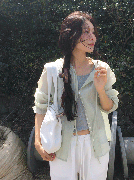 언더비 [여름하객룩/출근룩] 디노이 쉬어 블라우스 (2 color)