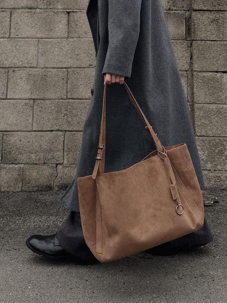 엘리시언 그란데 스웨이드 토트 숄더백 3C