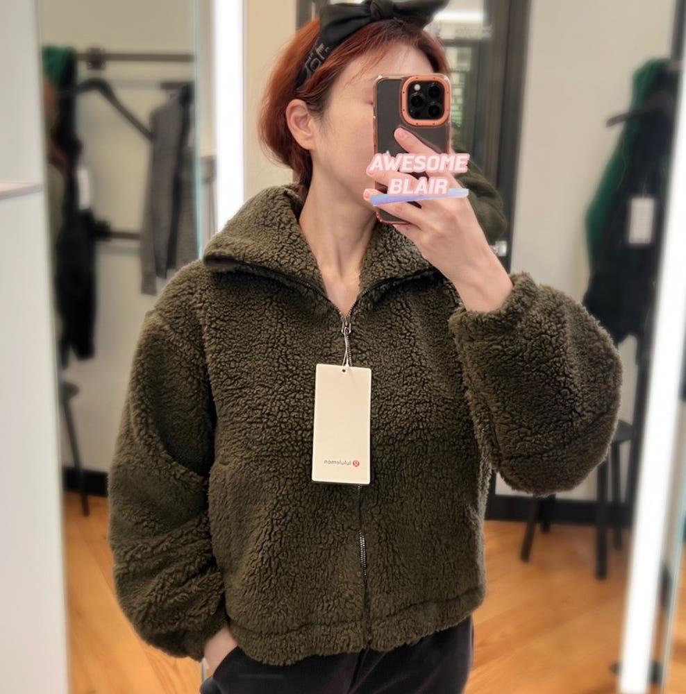 룰루레몬 신쳐블 플리스 집업 Cinchable Fleece Zip-Up