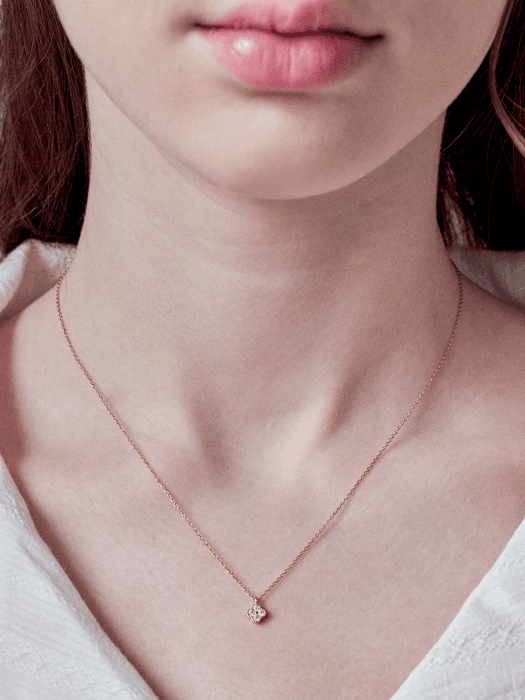 flory cubic necklace