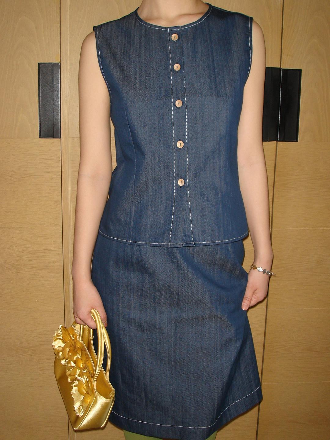 [07.04 순차출고_2차 리오더] DENIM SLEEVELESS SHIRT_BLUE