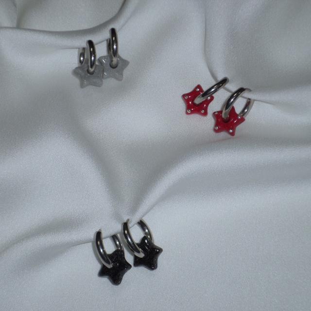 gleaming star earrings <3colors>
