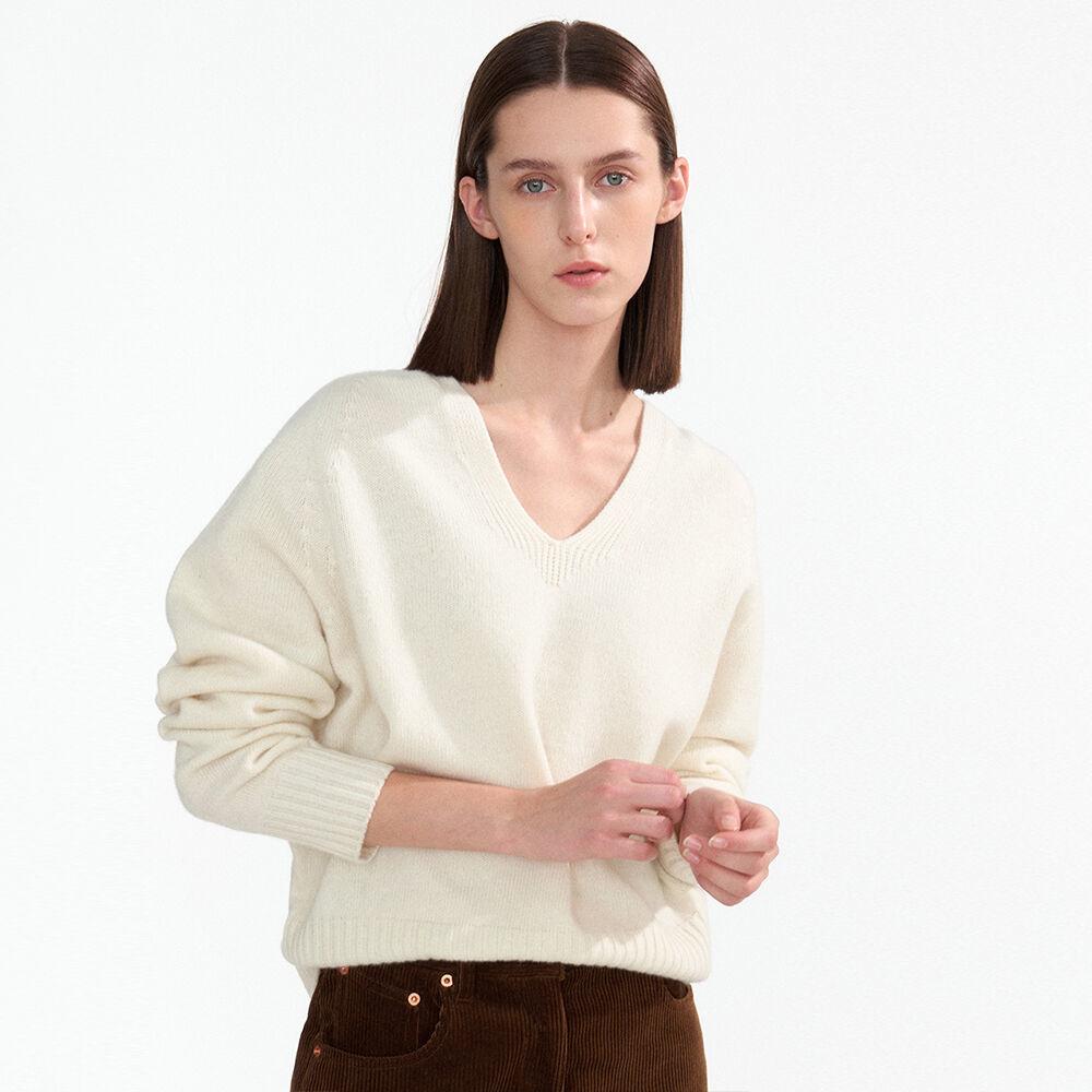 Erin wool v-neck pullover (Ivory)