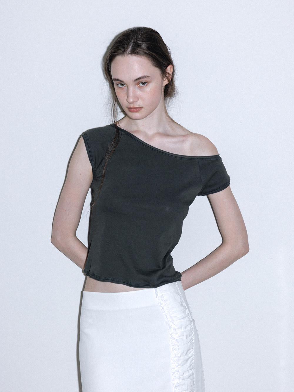 ONE SHOULDER UNBALANCE TOP, CHARCOAL