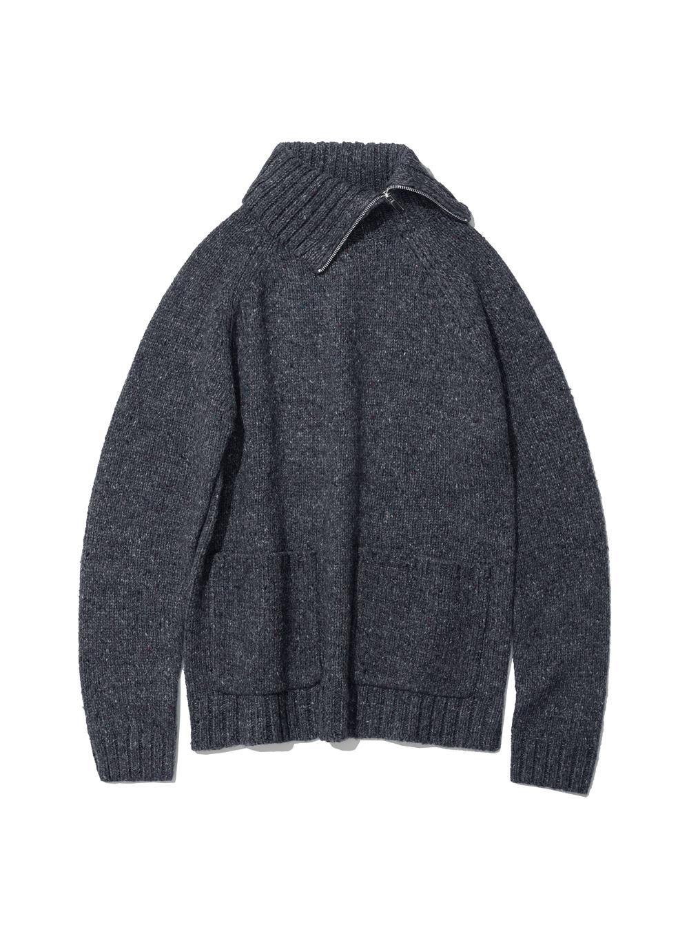 [WOMEN] GRADIENT HALF ZIP-UP POCKET KNIT CREWNECK_CHARCOAL