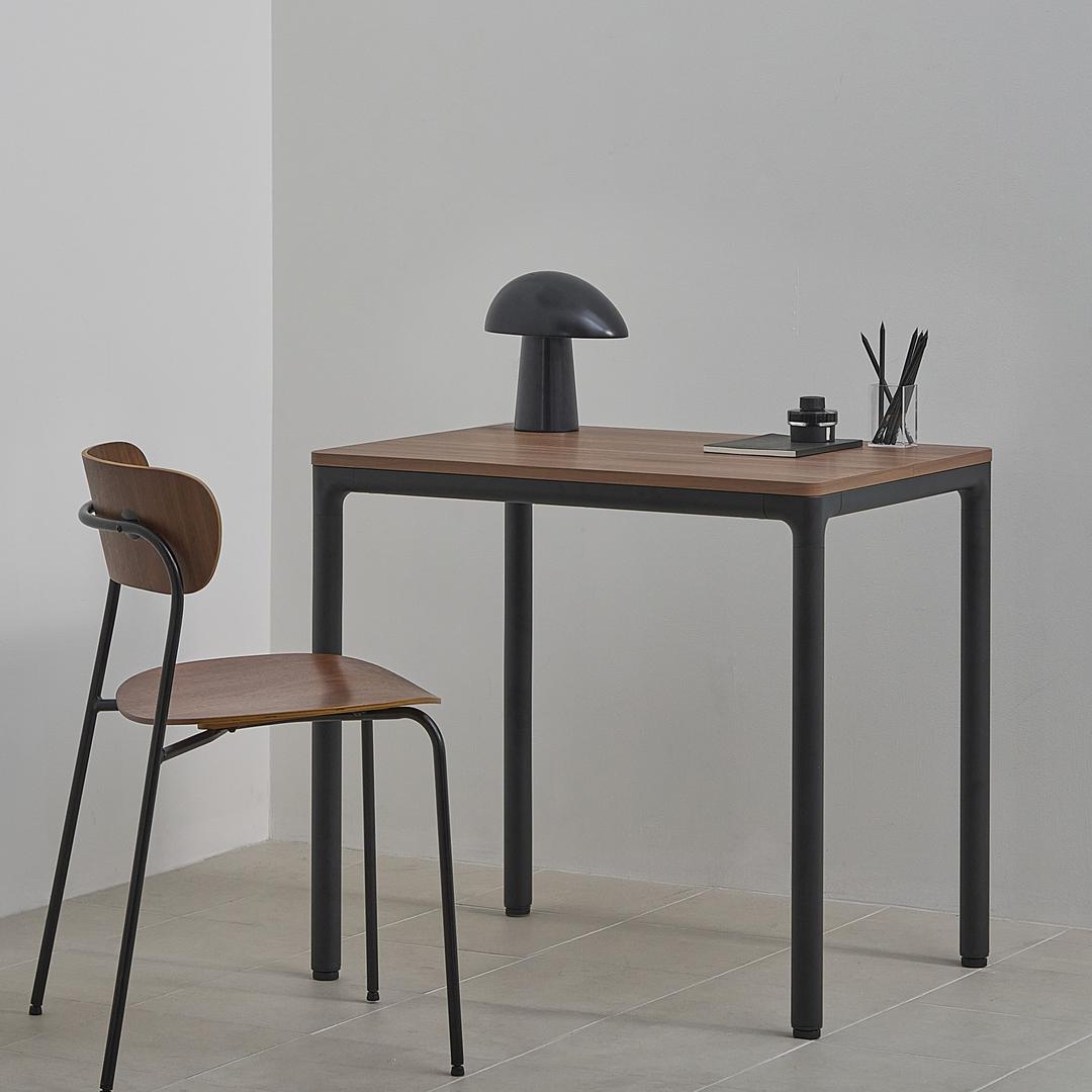 콰트로 에어 데스크 800x400