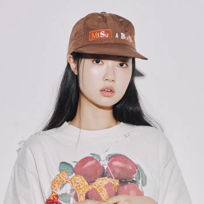 MISUABARBE CAP BROWN