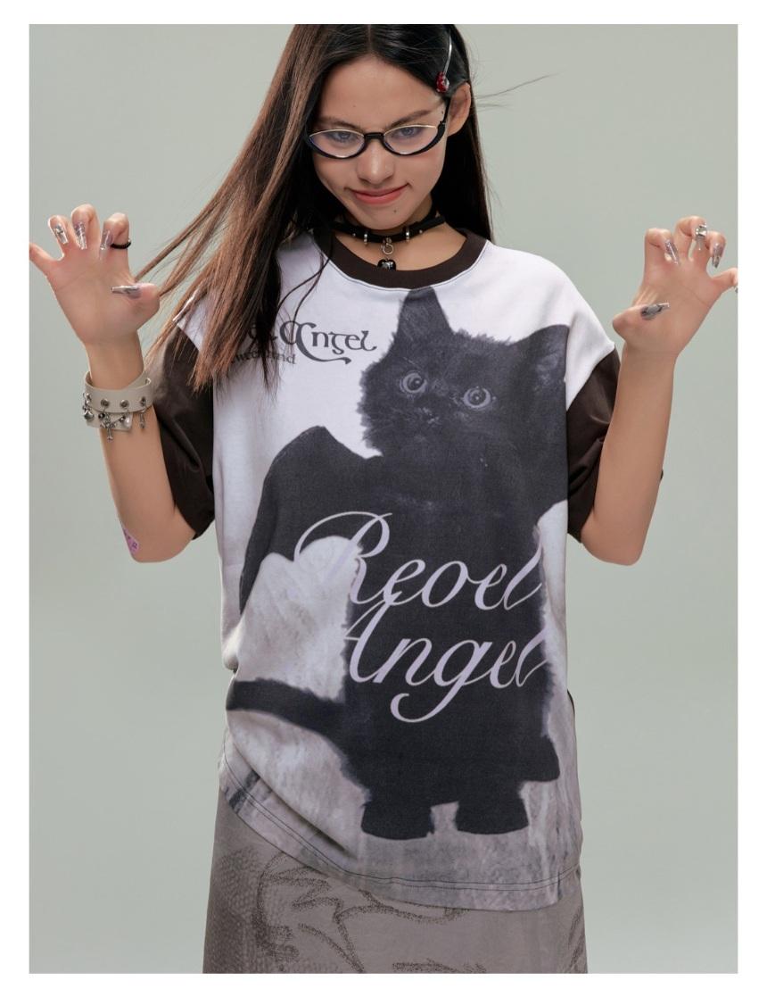 BETWEENAND Black Devil Kitten Overfit Short Sleeves