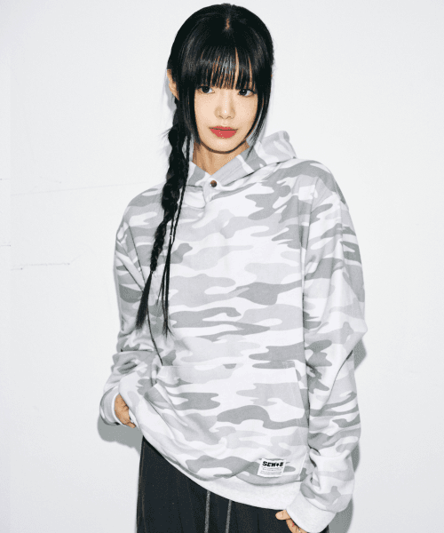 쏘비(SEW-B)  Button Camo Hood  세미오버 화이트 - 사이즈 & 후기 | 무신사