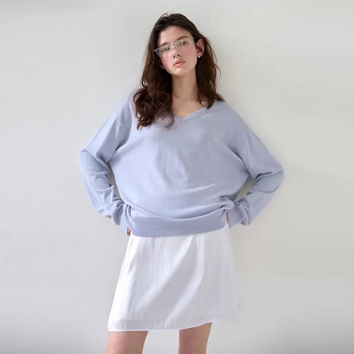 Classic V Neck Knit (Blue Lavender)