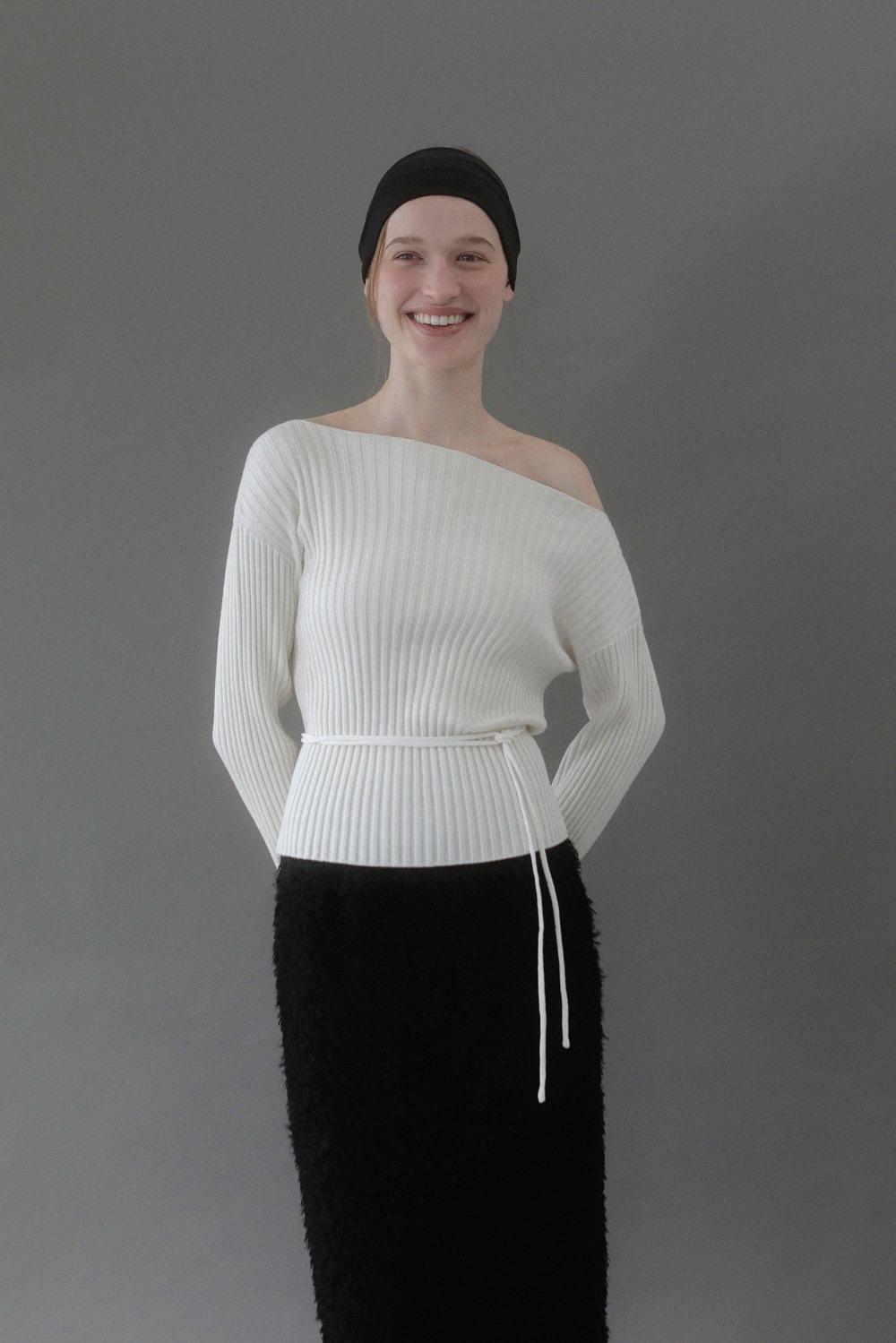 [11/3 순차출고] Sadie Boat-neck Knit (ivory)