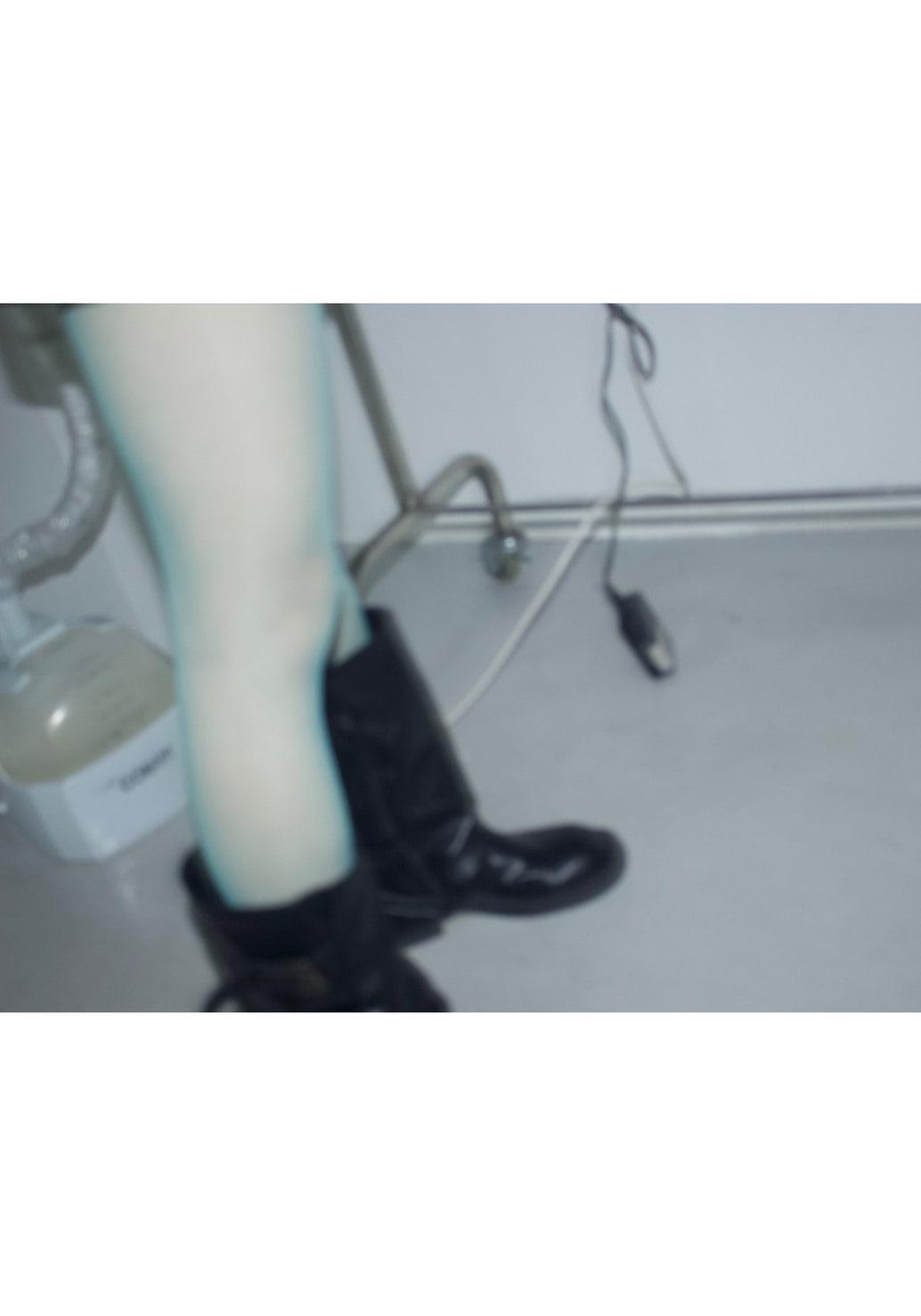 sheer color stocking (3c)