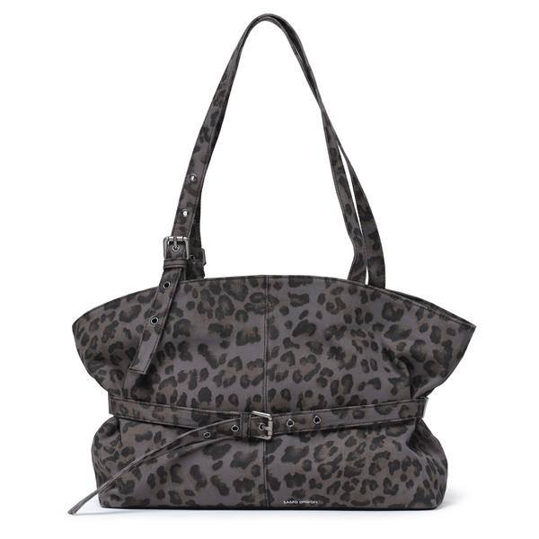 르벨트백 le belt bag L leopard noir