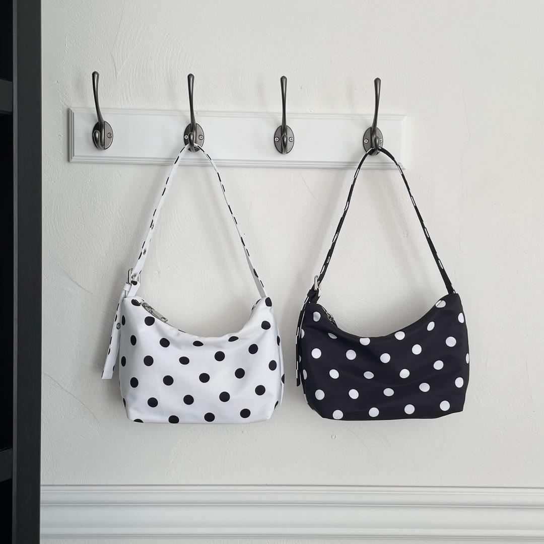 Dot shoulder bag [2 color]