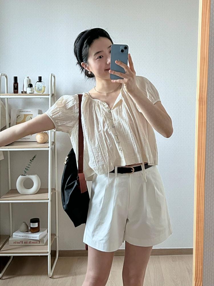 데이지 셔링 여름 리본끈 반팔 숏 블라우스 (화이트 크림베이지 블랙)