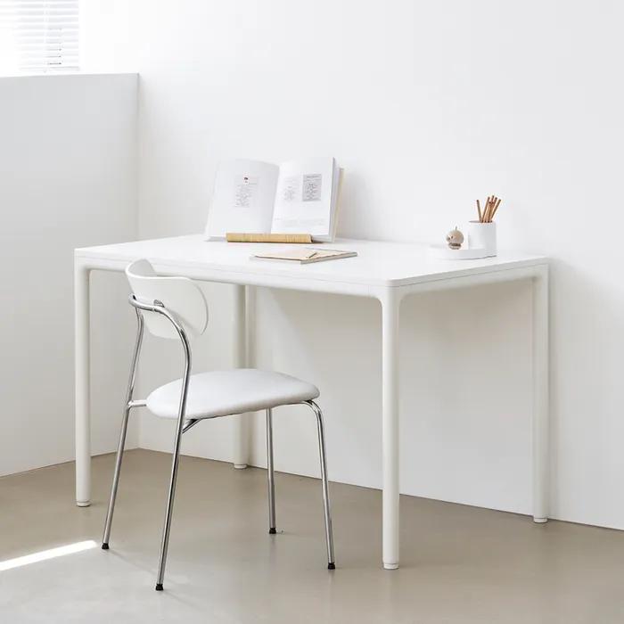 [두닷] 콰트로 에어 컴퓨터 책상 1400x700