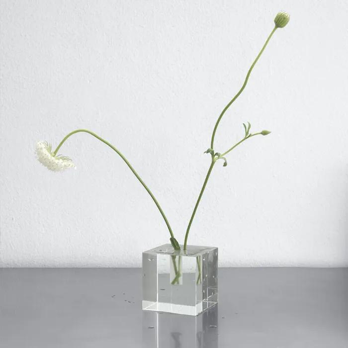 Crystal pencil holder with Mo-no-ha 크리스탈 홀더