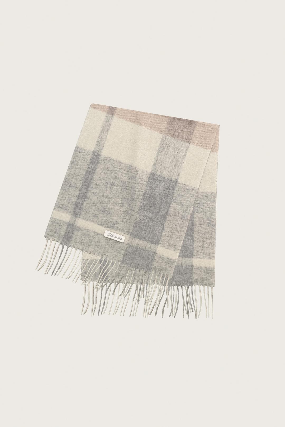 [ Pre-order ] Wool 100% Blueberry cheesecake muffler