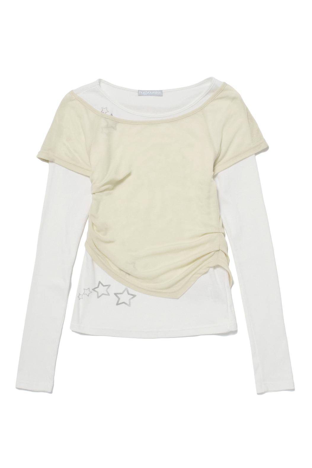 Layered star T (Butter)