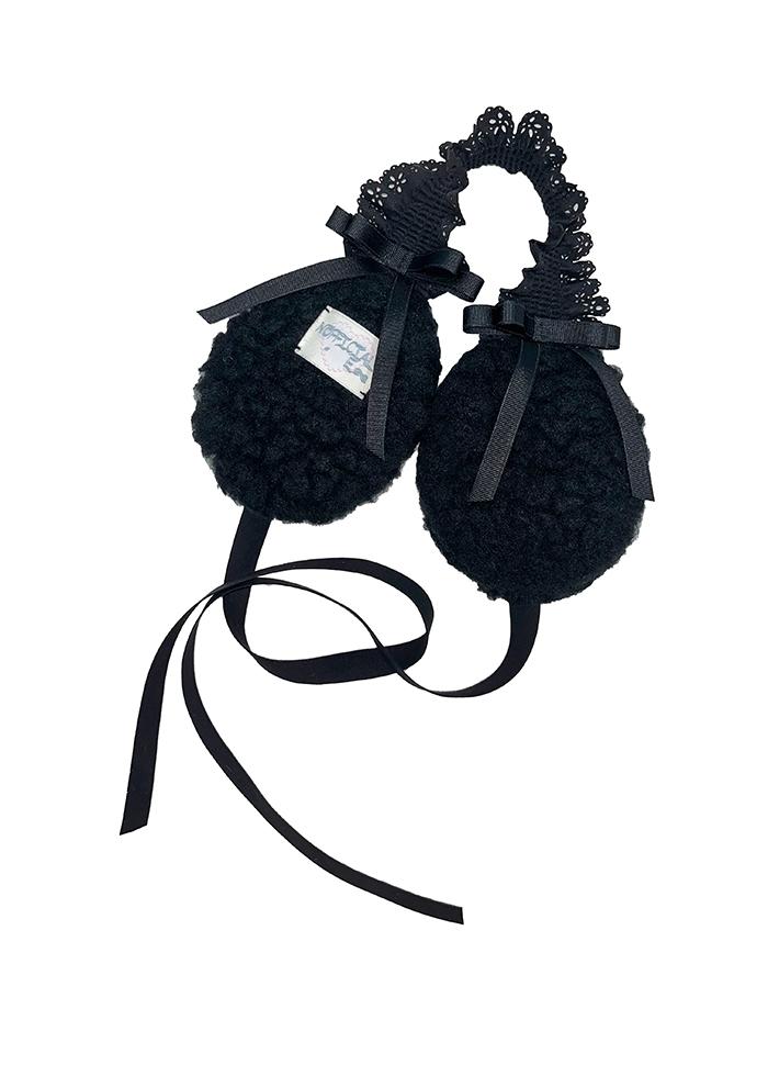 LACE RIBBON CHUNKY FLEECE EARMUFFS BLACK